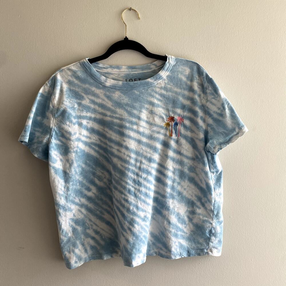 Loft tie dye and embroidered beachy tee size Large